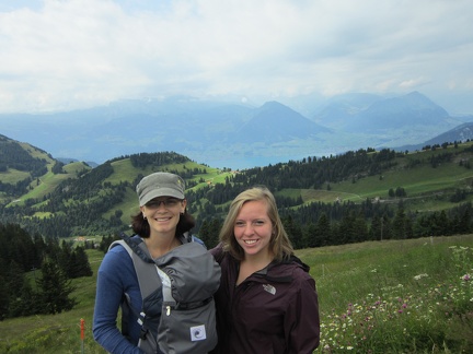 16 Erynn Greta and Anna at the top of Rigi